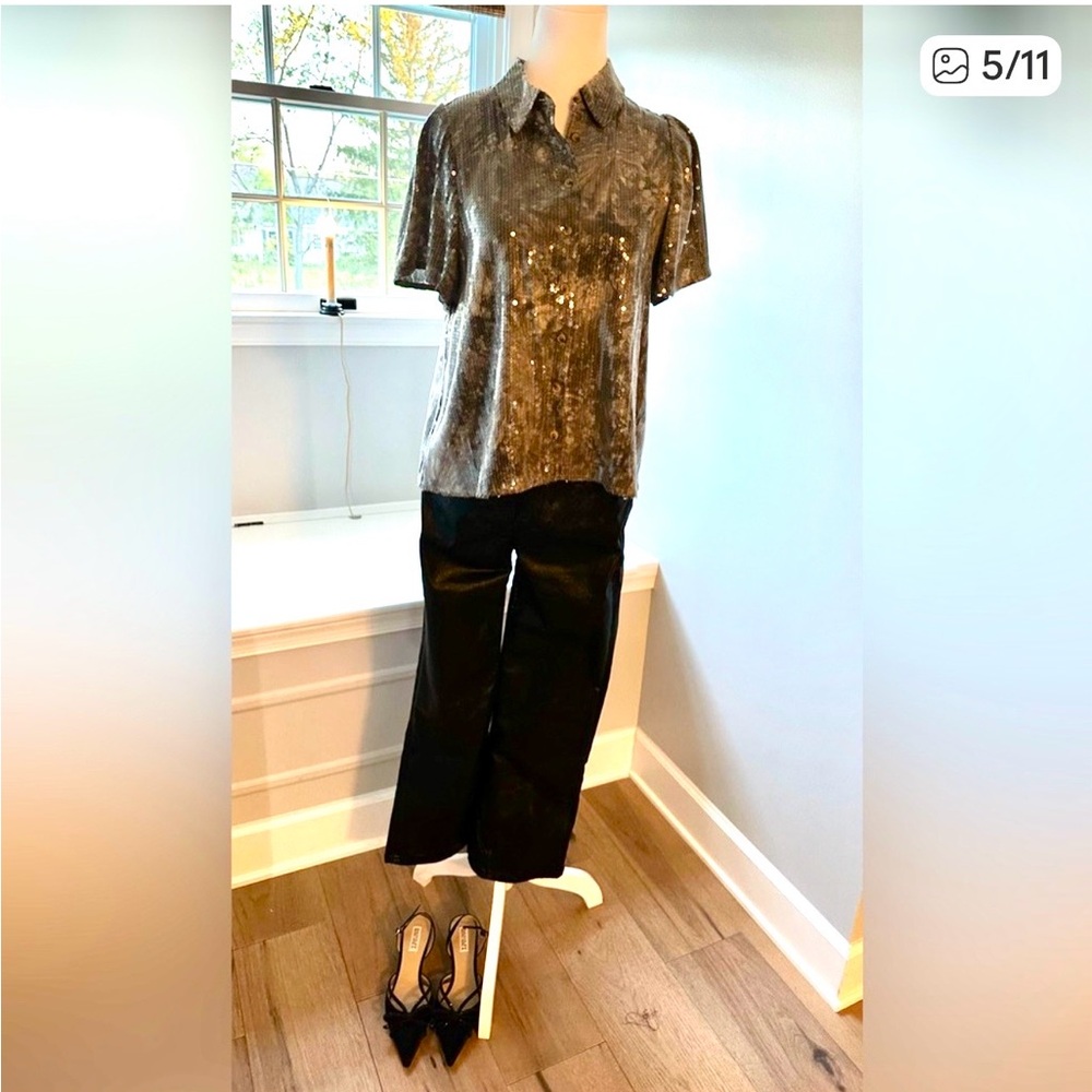 Pilcro Sequined Short-Sleeve Button-Up Top in silver/grey